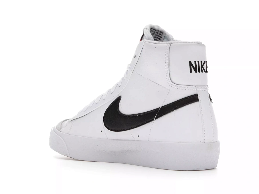Фото № 4 с приближением к товару «‎Nike Blazer Mid 77 White Black »