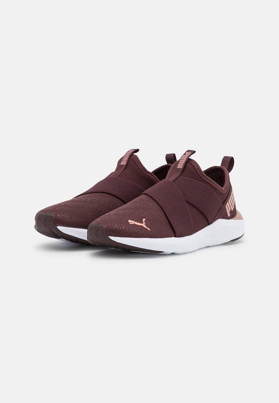Фото № 2 с приближением к товару «‎Puma Prowl Slip-On Shine»