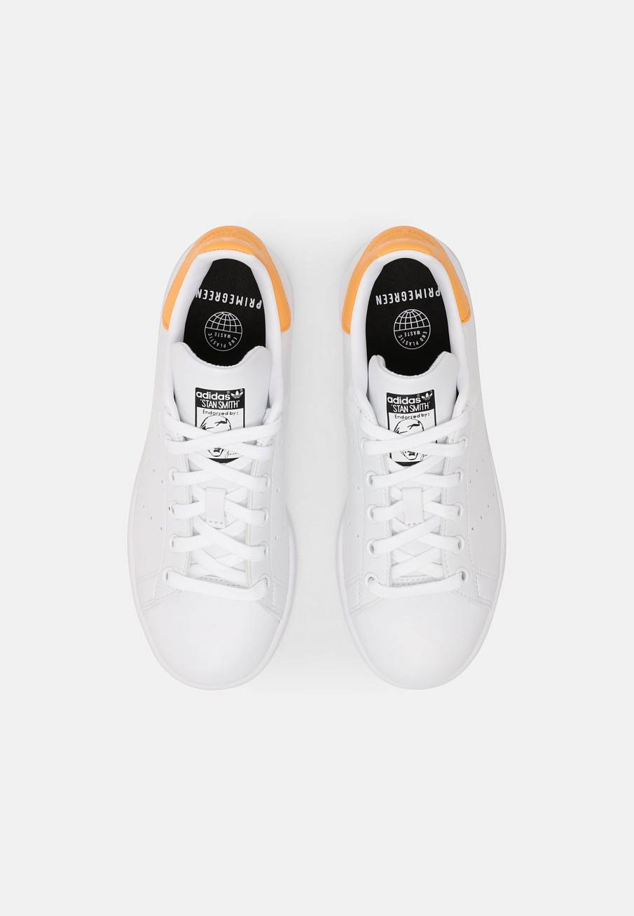 Фото № 4 с приближением к товару «‎Adidas Stan Smith »
