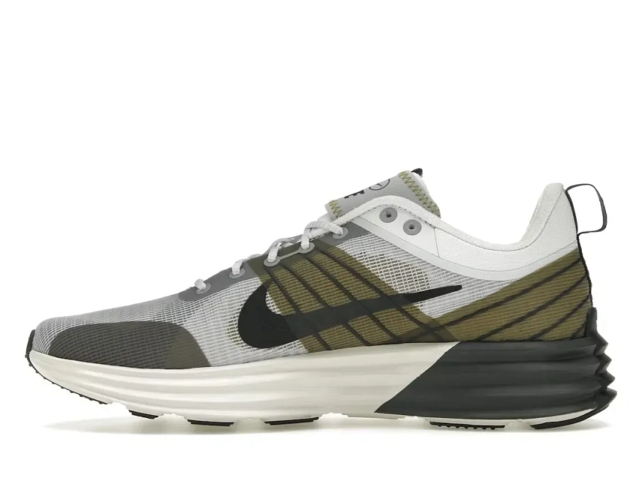 Фото № 3 с приближением к товару «‎Nike Lunar Roam»