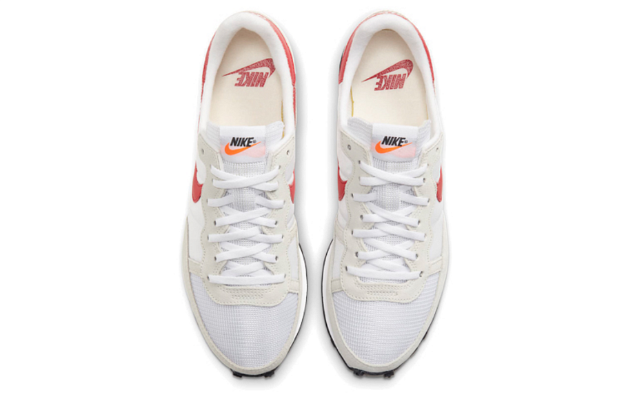 Фото № 4 с приближением к товару «‎Nike Challenger OG 'White University Red'»