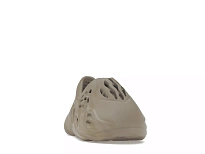 Фото № 3 с приближением к товару «‎adidas Yeezy Foam RNNR Stone Sage (Infants)»