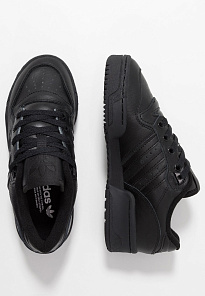 Фото № 2 с приближением к товару «‎Adidas Rivalry »