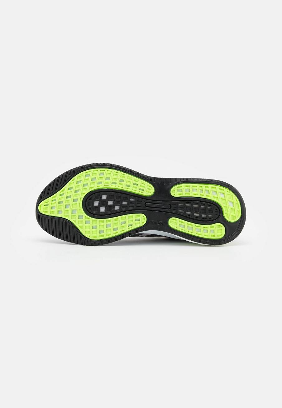 Фото № 5 с приближением к товару «‎Adidas Supernova»