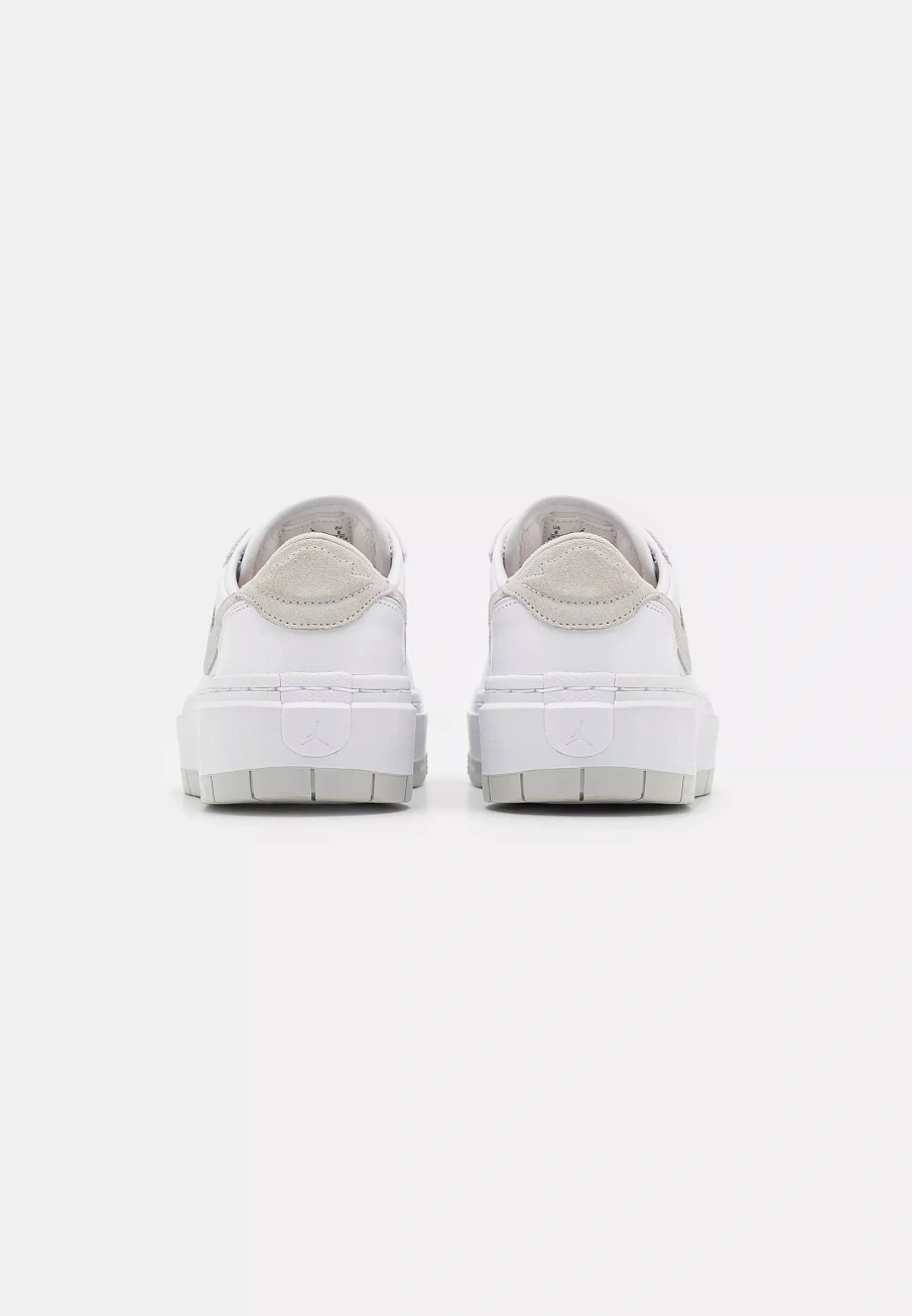 Фото № 3 с приближением к товару «‎AIR JORDAN 1 ELEVATE»