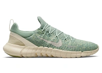 Фото № 1 с приближением к товару «‎Nike Free Run 5.0 Olive Aura (2021)»