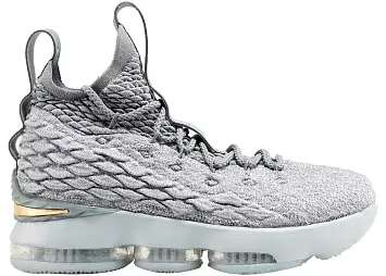 Nike LeBron 15 (922811-005)