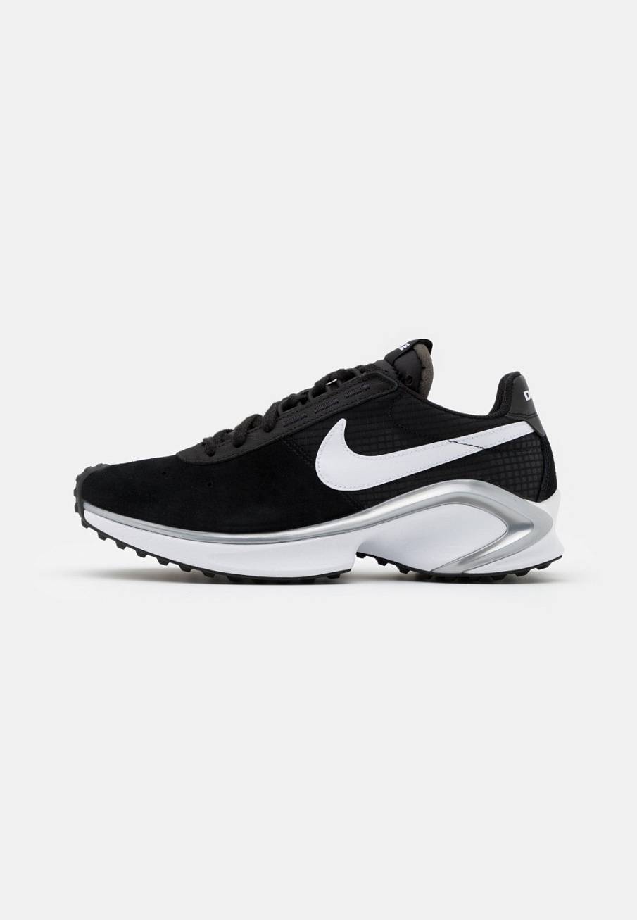 Фото № 1 с приближением к товару «‎Nike D/ms/x Waffle »