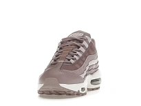 Фото № 2 с приближением к товару «‎Nike Air Max 95 Plum Fog »