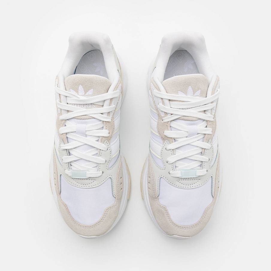 Фото № 4 с приближением к товару «‎Adidas Retropy F90 »