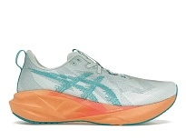 Фото № 1 с приближением к товару «‎ASICS Novablast 5»