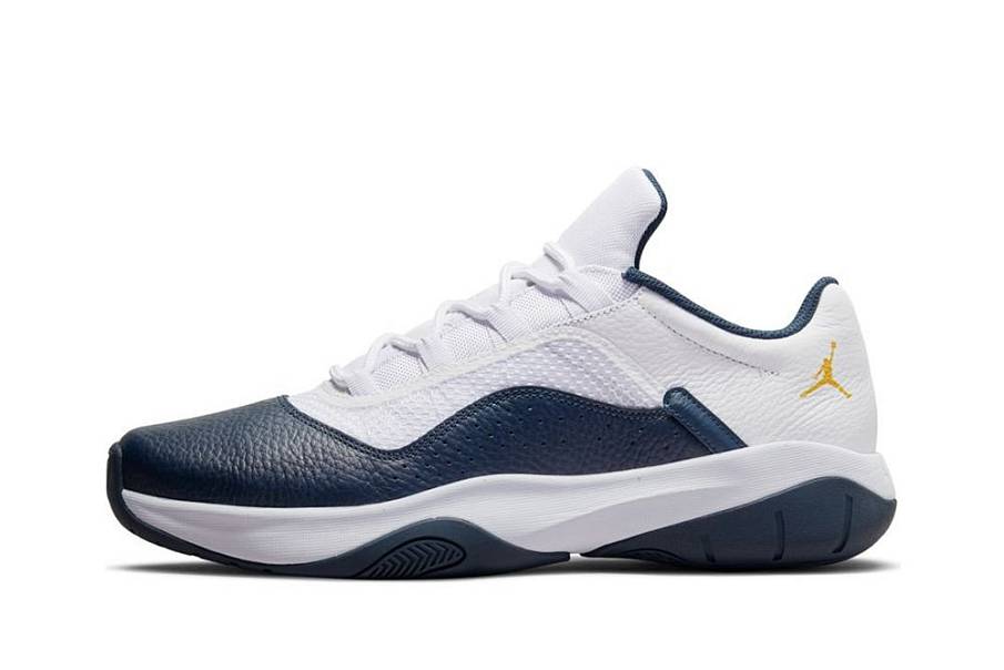 Фото № 4 с приближением к товару «‎Nike Air Jordan 11 CMFT Low Basketball Shoes Michigan»