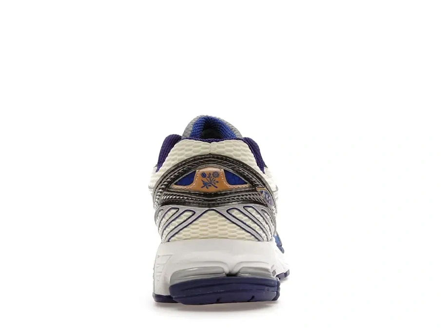 Фото № 4 с приближением к товару «‎New Balance 860v2»