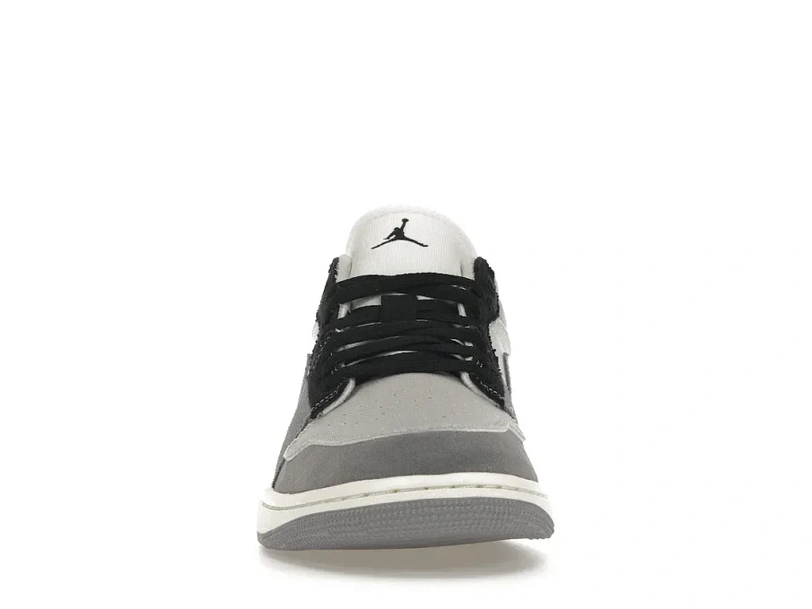 Фото № 2 с приближением к товару «‎Jordan 1 Low SE Craft Inside Out Cement Grey»