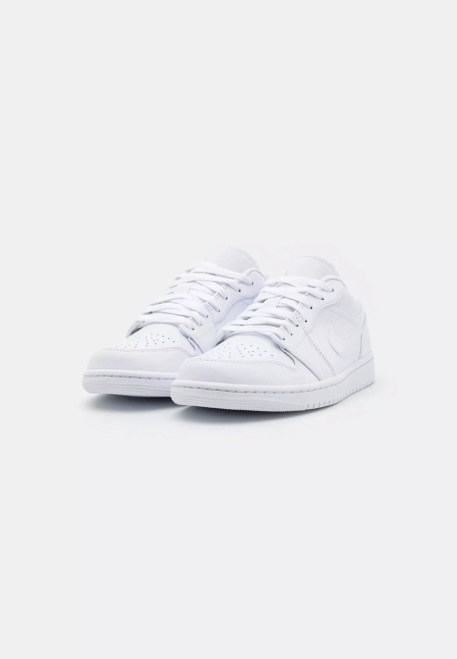 Фото № 3 с приближением к товару «‎AIR JORDAN 1»