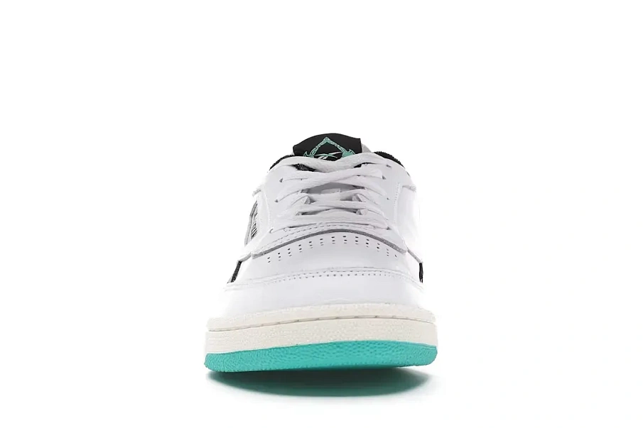 Фото № 2 с приближением к товару «‎Reebok Club C Revenge»