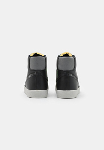Фото № 4 с приближением к товару «‎Nike Blazer ’77 »