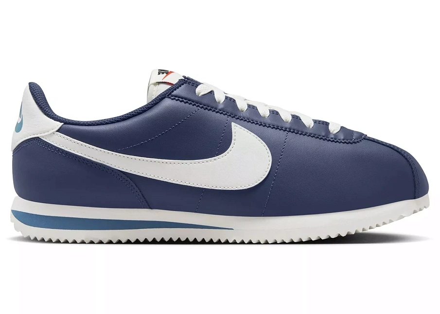 Фото № 1 с приближением к товару «‎Nike Cortez Midnight Navy»