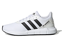 Фото № 1 с приближением к товару «‎adidas Swift Run RF Cloud White»