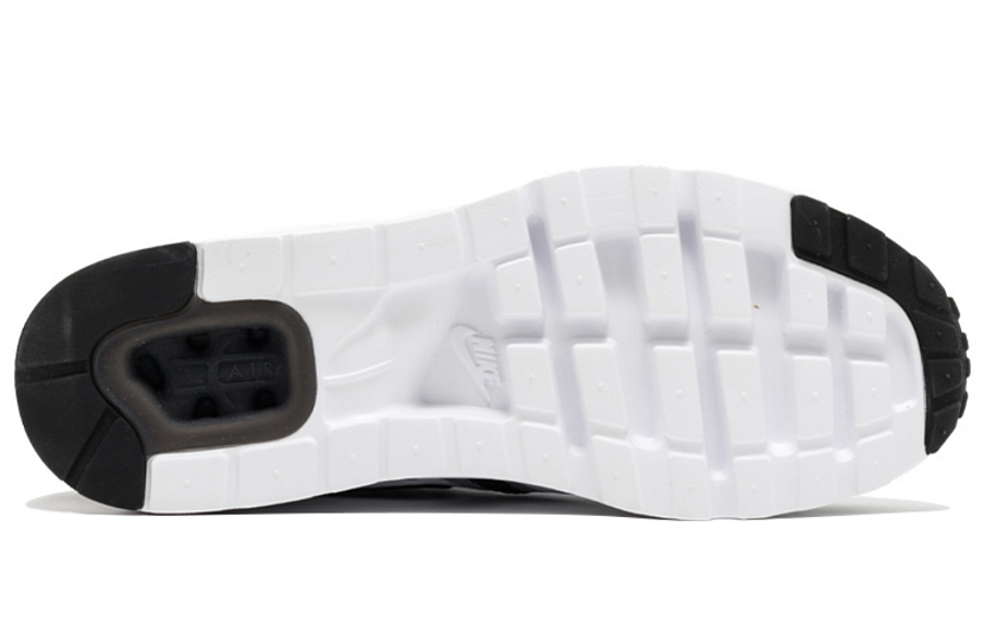 Фото № 3 с приближением к товару «‎nike air max zero essential white black»