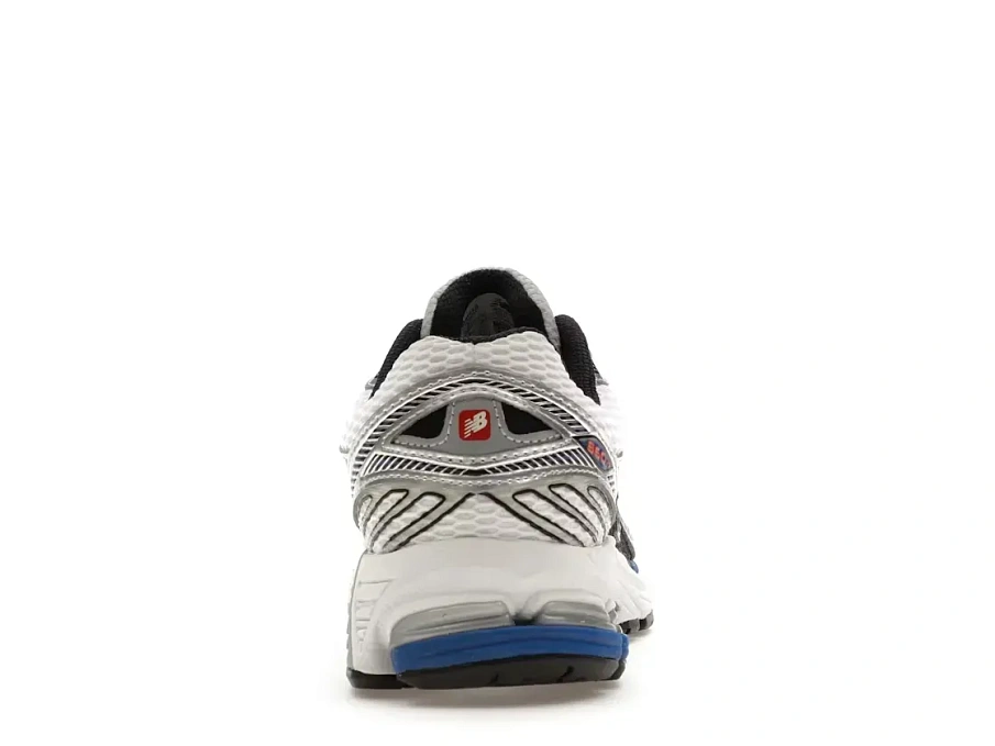 Фото № 4 с приближением к товару «‎New Balance 860v2»
