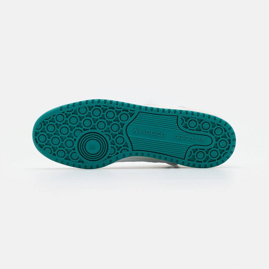 Фото № 5 с приближением к товару «‎Adidas Forum »