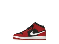 Фото № 3 с приближением к товару «‎Jordan 1 Mid»