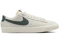 Фото № 1 с приближением к товару «‎Nike Blazer Low '77 Vintage»
