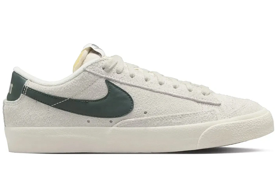 Фото № 1 с приближением к товару «‎Nike Blazer Low '77 Vintage»