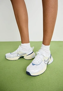 Фото № 2 с приближением к товару «‎V2K RUN»