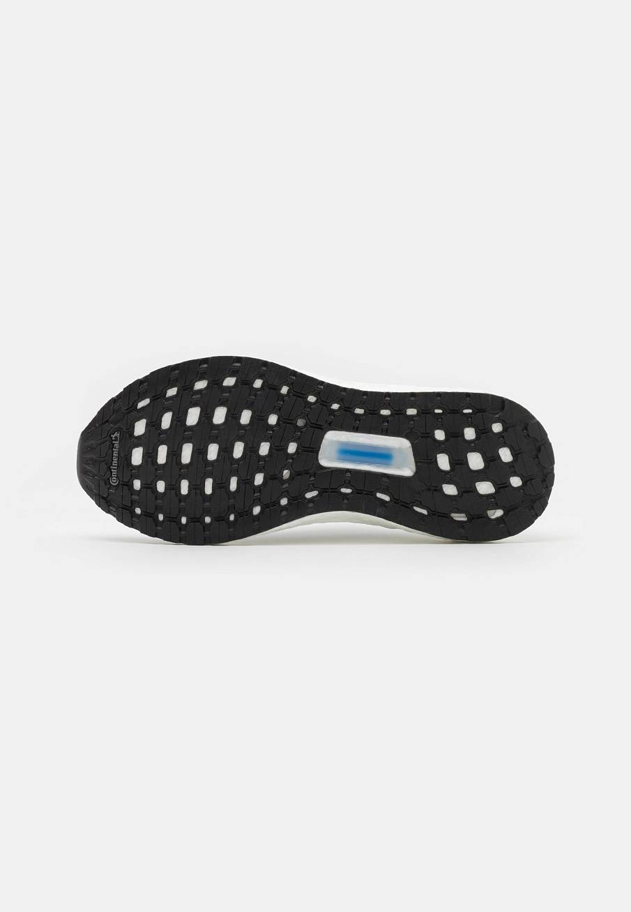 Фото № 5 с приближением к товару «‎Adidas Ultraboost 20 Dna»