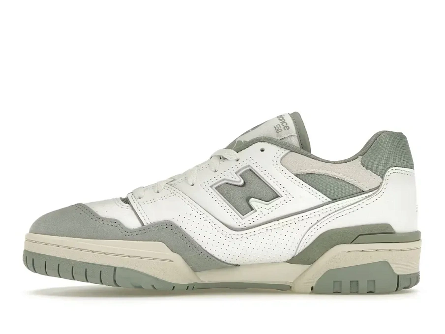 Фото № 3 с приближением к товару «‎New Balance 550»