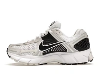 Фото № 3 с приближением к товару «‎Nike Zoom Vomero 5»