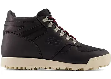 New Balance Rainier