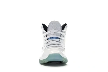 Jordan 11 Retro - 2