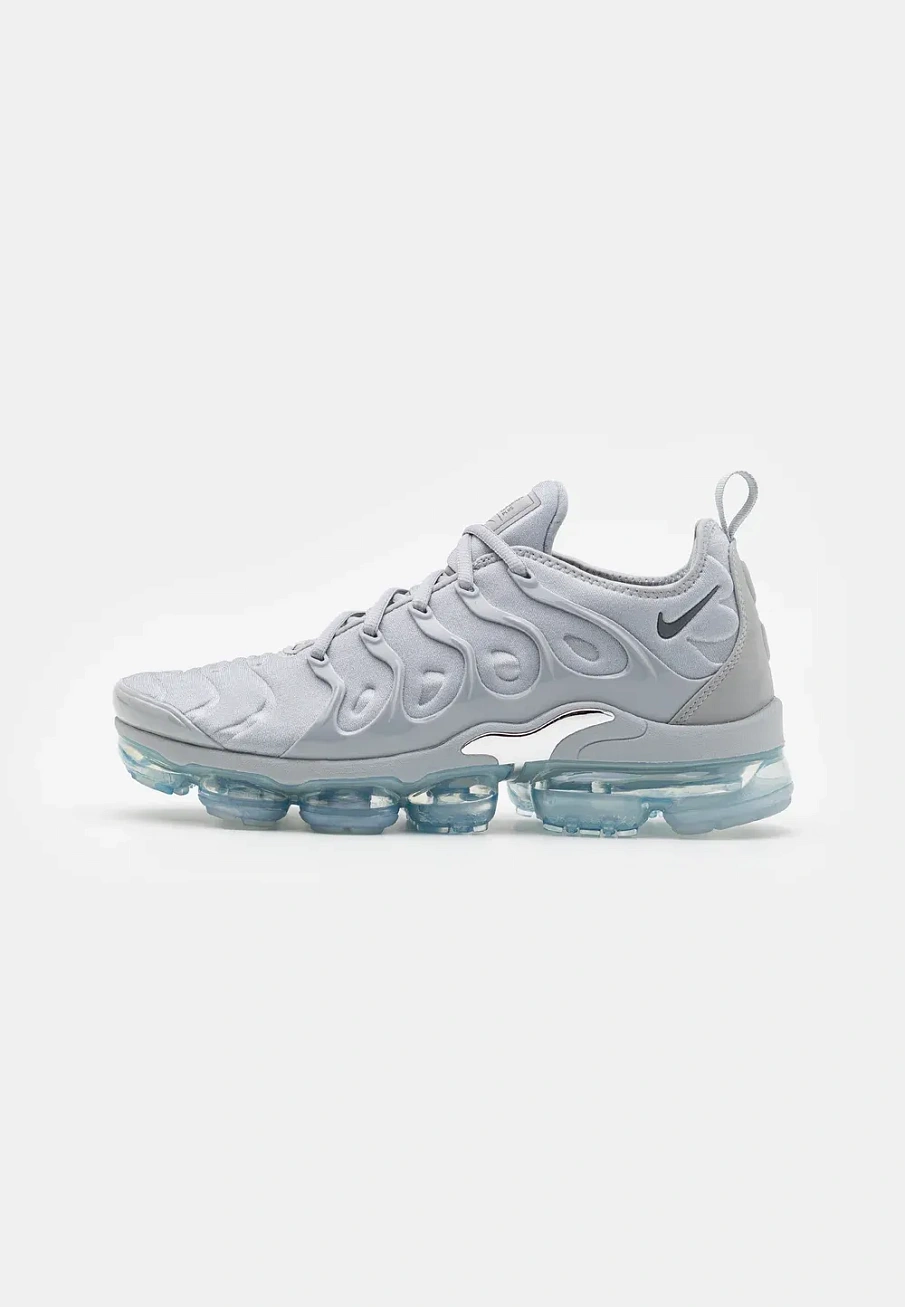 Фото № 1 с приближением к товару «‎AIR VAPORMAX PLUS»