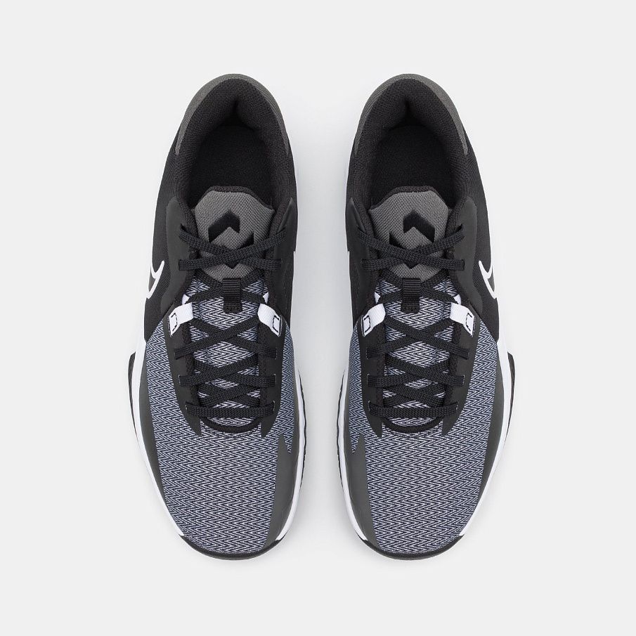 Фото № 4 с приближением к товару «‎Nike Precision 6»