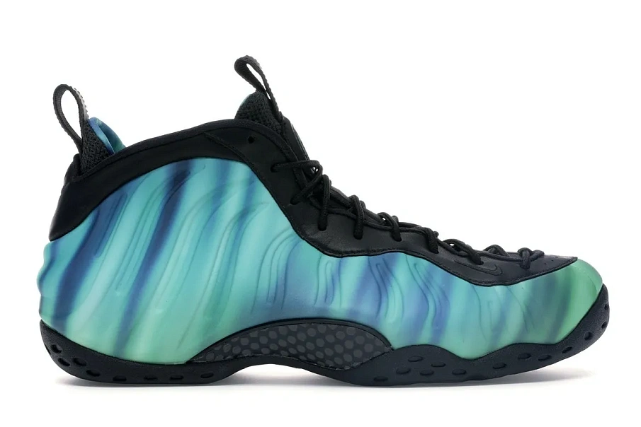 Фото № 1 с приближением к товару «‎Nike Air Foamposite One Northern Lights»