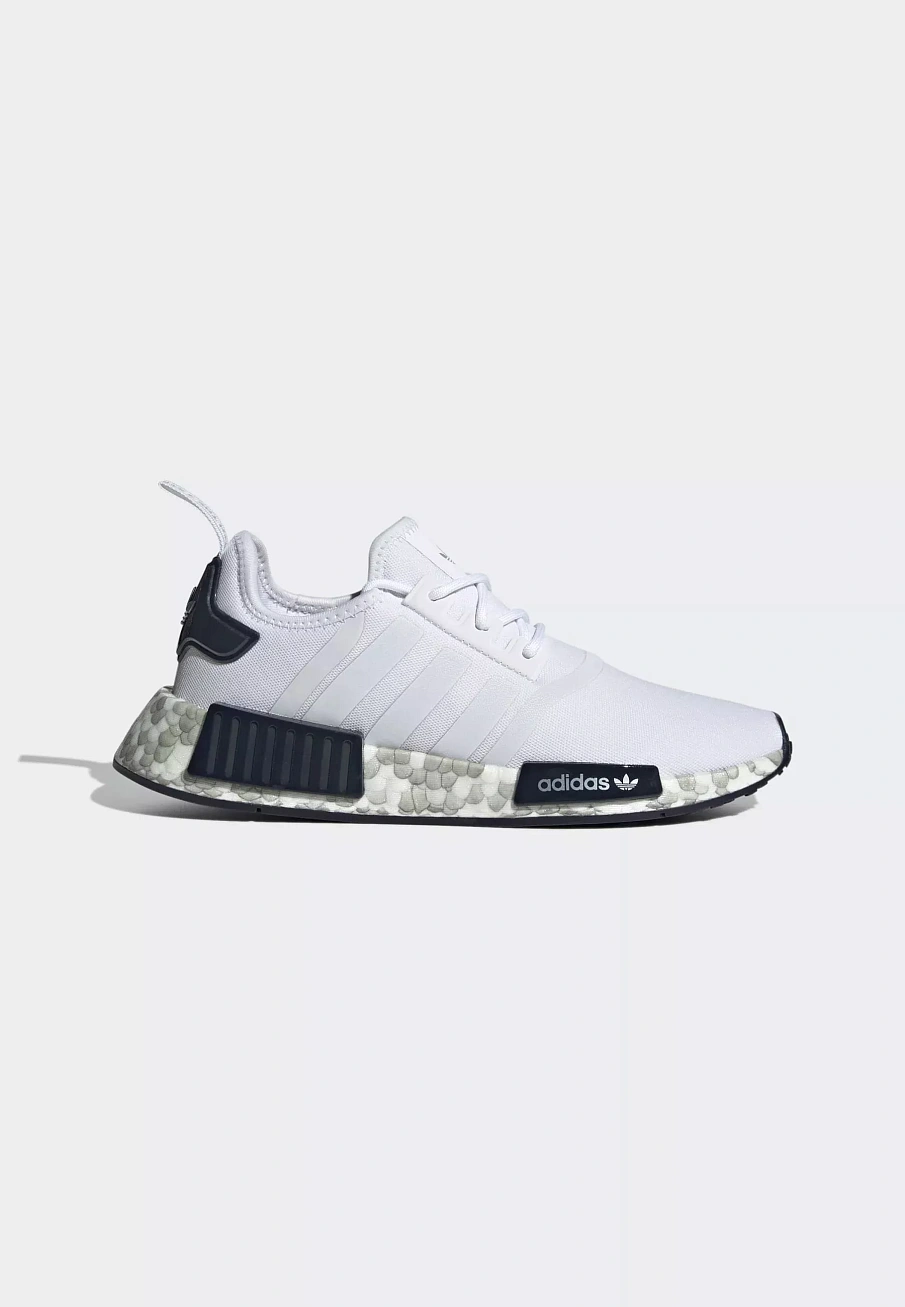 Фото № 2 с приближением к товару «‎NMD_R4»