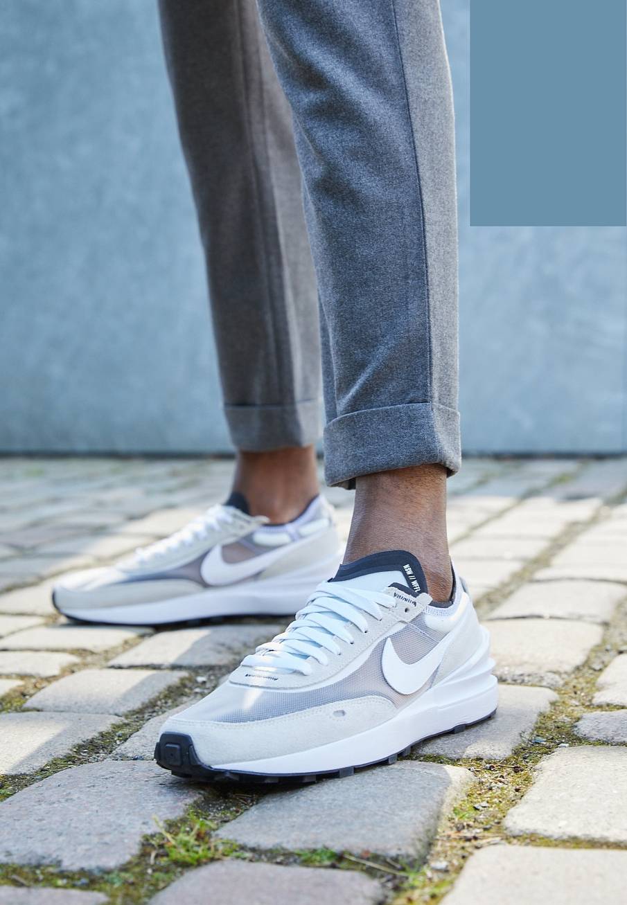 Фото № 4 с приближением к товару «‎Nike Waffle One »