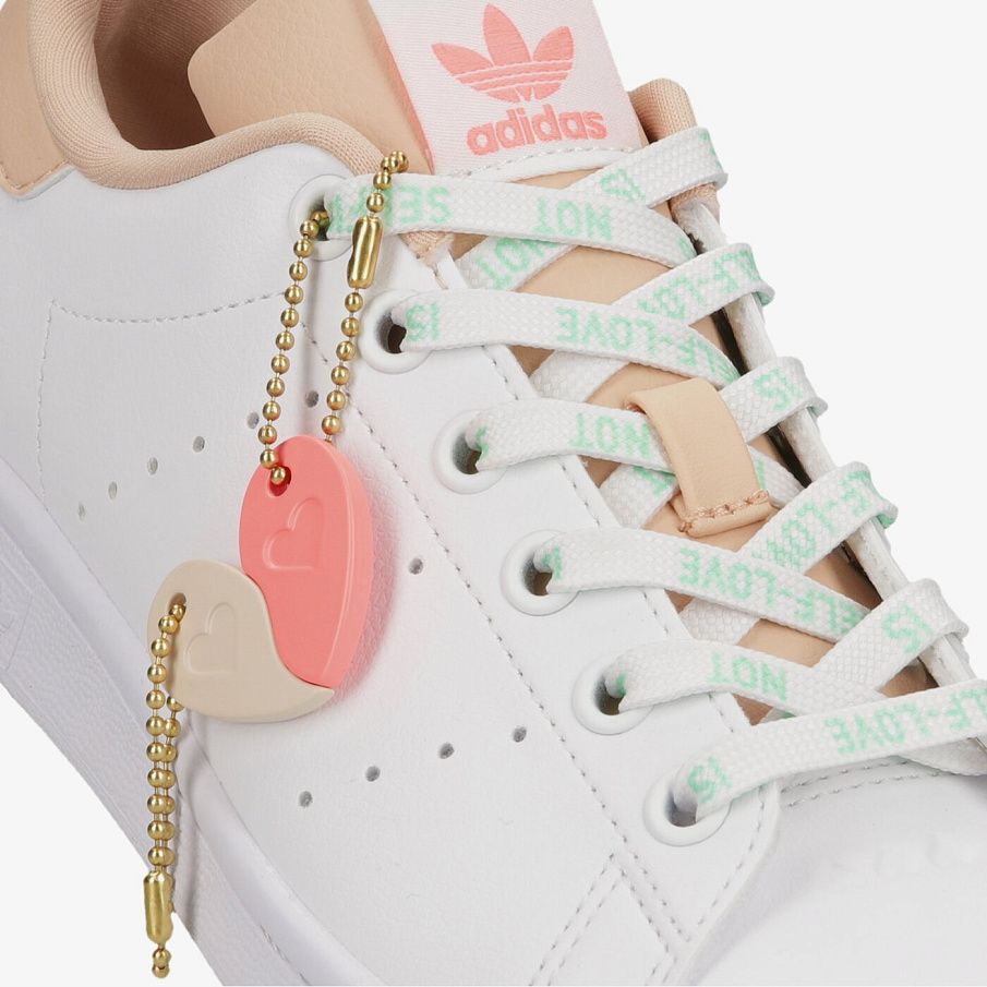 Фото № 4 с приближением к товару «‎Adidas Stan Smith W»