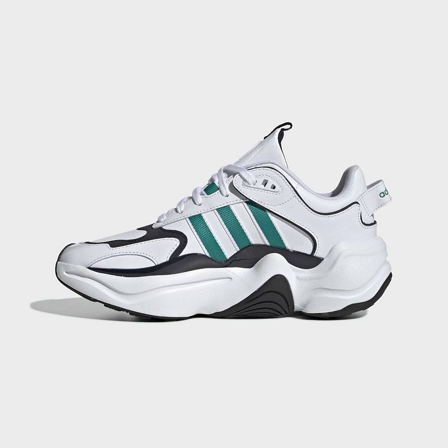 Фото № 3 с приближением к товару «‎Adidas Magmur Shoes »