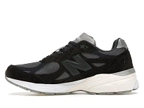 Фото № 3 с приближением к товару «‎New Balance 990v3»