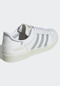 Фото № 3 с приближением к товару «‎Adidas Superstar »