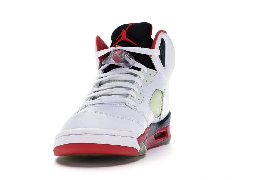 Фото № 2 с приближением к товару «‎Jordan 5 Retro Fire Red (2006)»