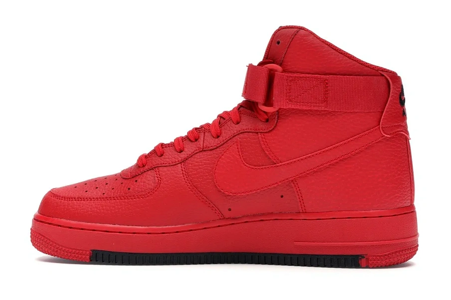 Фото № 5 с приближением к товару «‎Nike Air Force 1 High University Red Black»