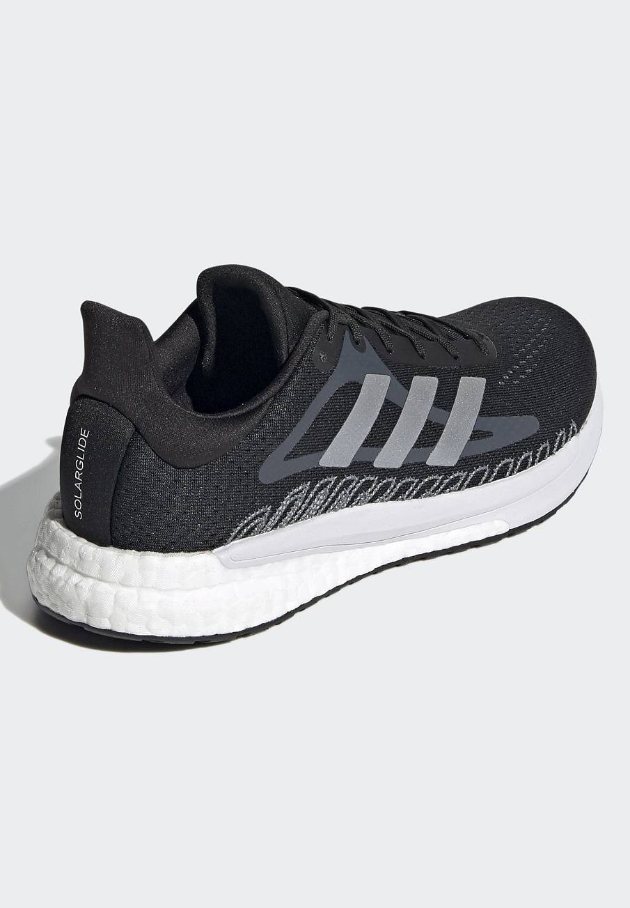 Фото № 4 с приближением к товару «‎Adidas Terrex Ax3 Gore-Tex »