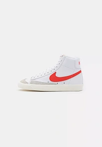 Фото № 1 с приближением к товару «‎BLAZER MID 77»