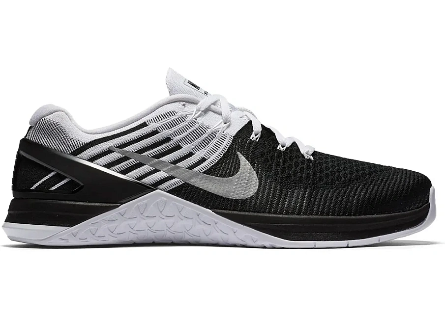 Фото № 1 с приближением к товару «‎Nike Metcon DSX Flyknit Black White Silver»