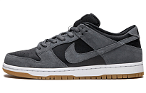 Фото № 1 с приближением к товару «‎Nike SB Dunk Low Dark Grey Black Gum»